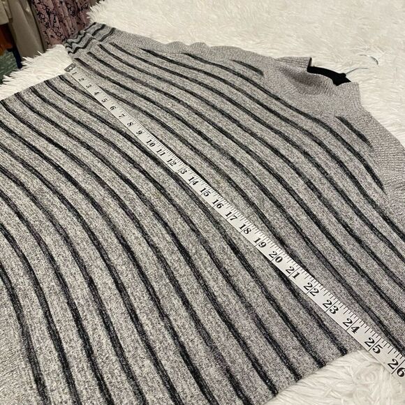 Rag & Bone Striped Avryl Turtleneck Sweater in Gray Black Small - Picture 4 of 7